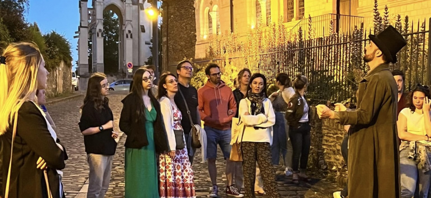 Les Promenades Fantômes  Théâtre